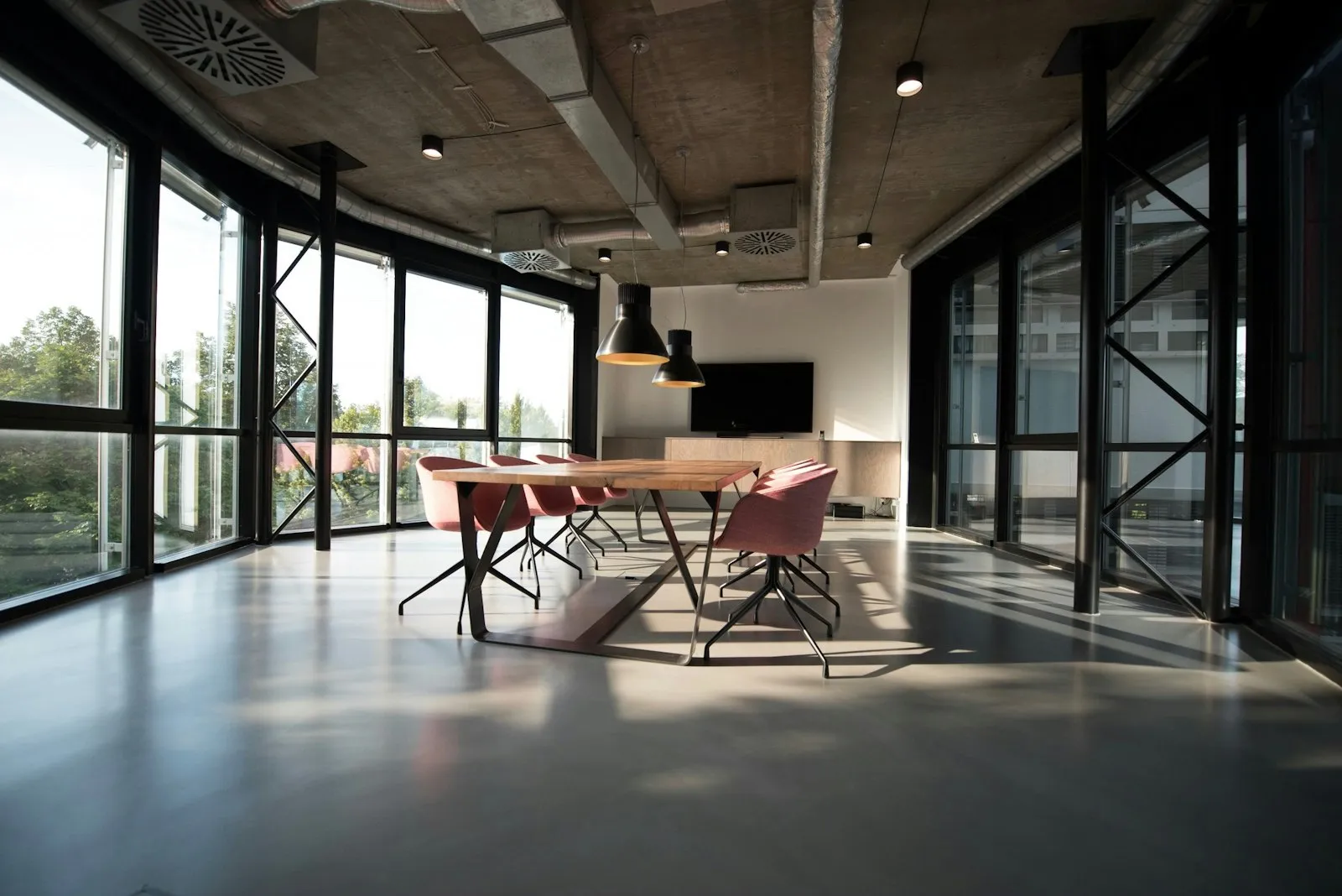Sauberes, modernes Büro